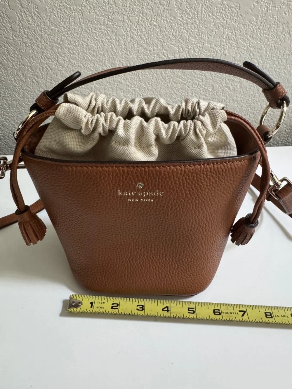 Kate Spade New York Hayes bucket bag- brand new